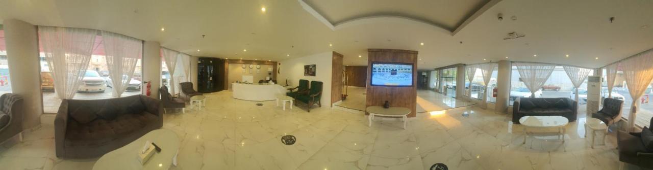 Reality Suites ดัมมัม ภายนอก รูปภาพ