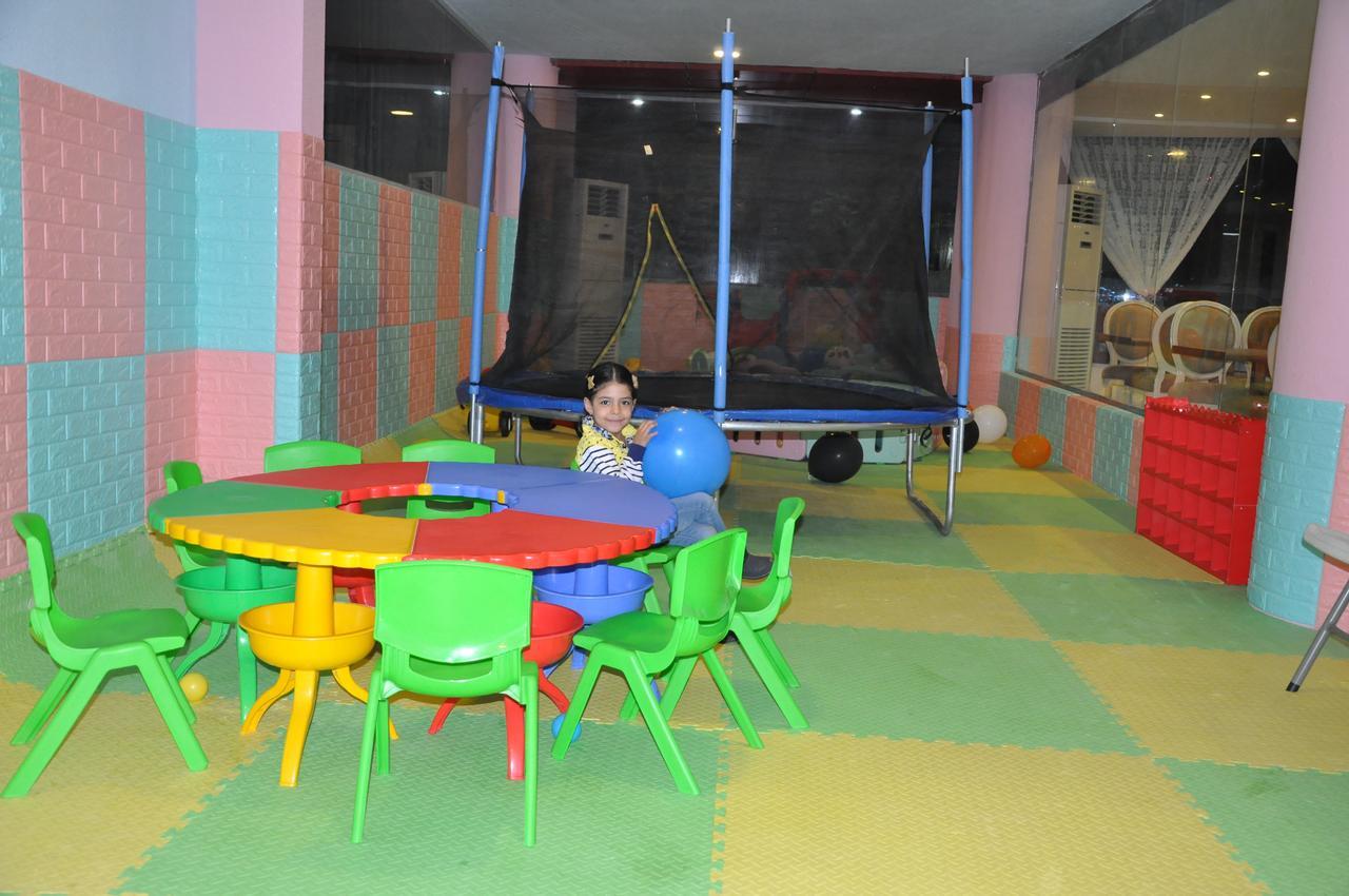 Reality Suites ดัมมัม ภายนอก รูปภาพ